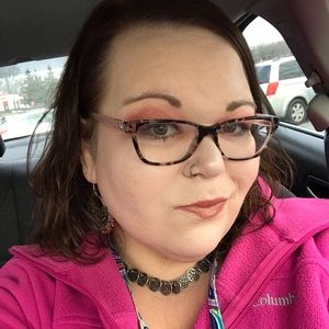 Meet your Posher, Shannon